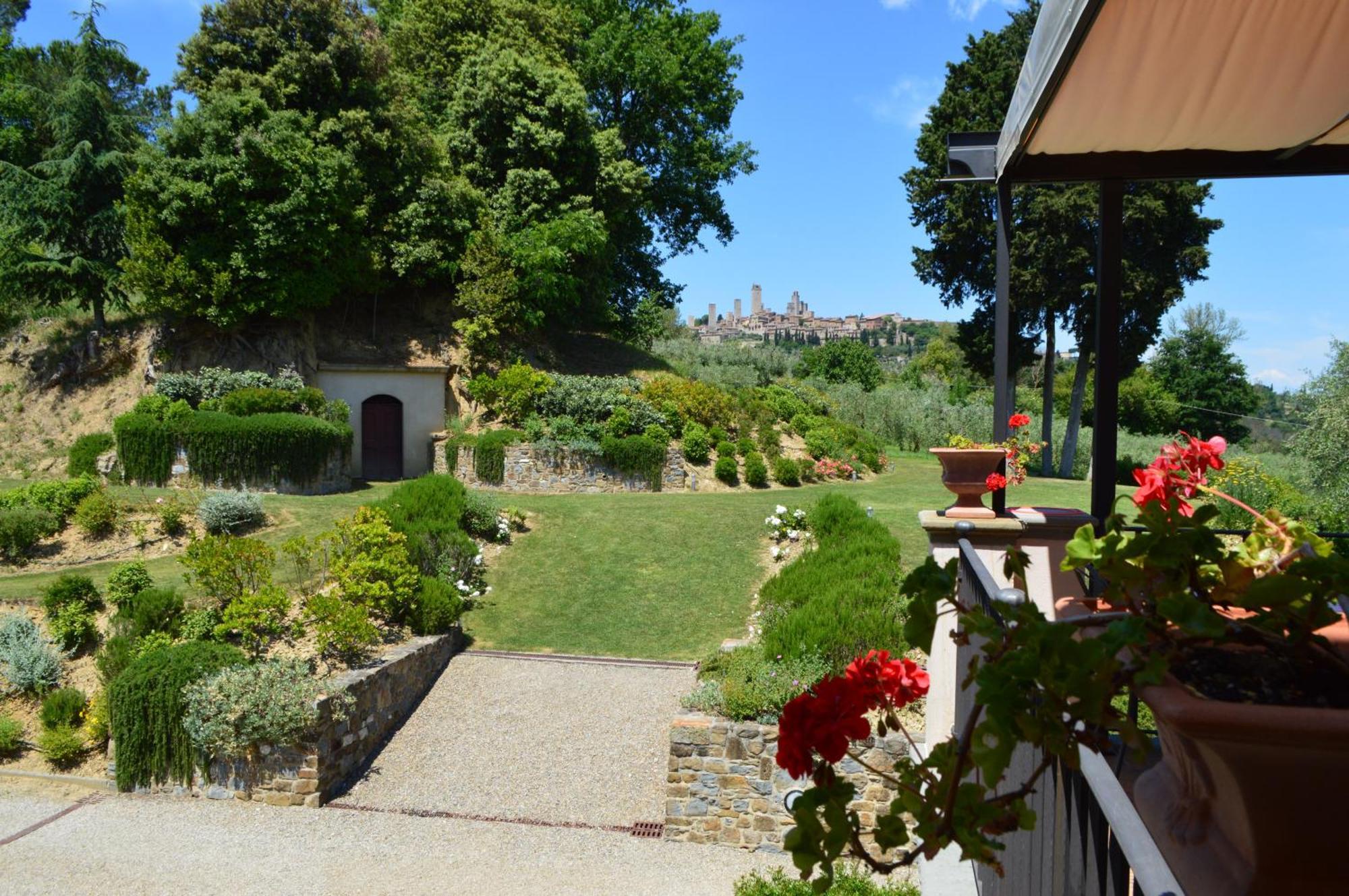 Tenuta Guardastelle - Agriturismo And Vineyard 산지미냐노 외부 사진